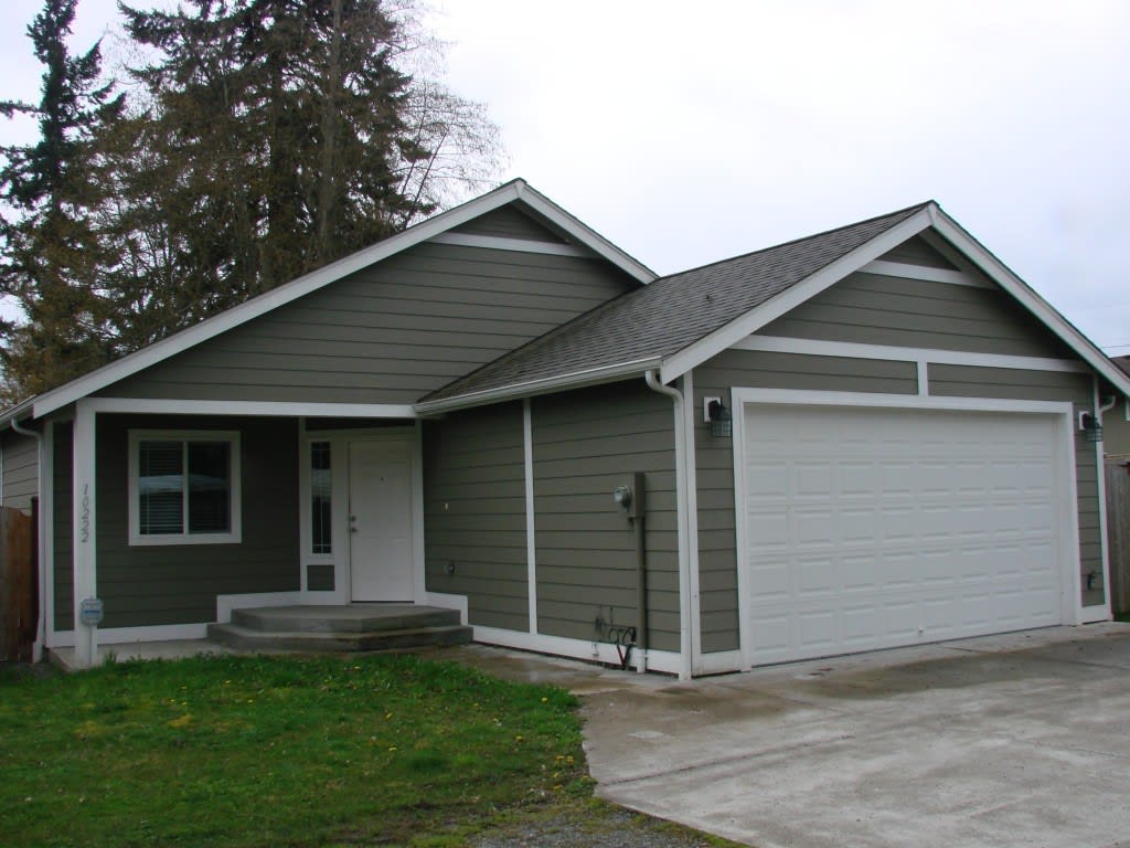 10222 4th Ave. Ct. E.