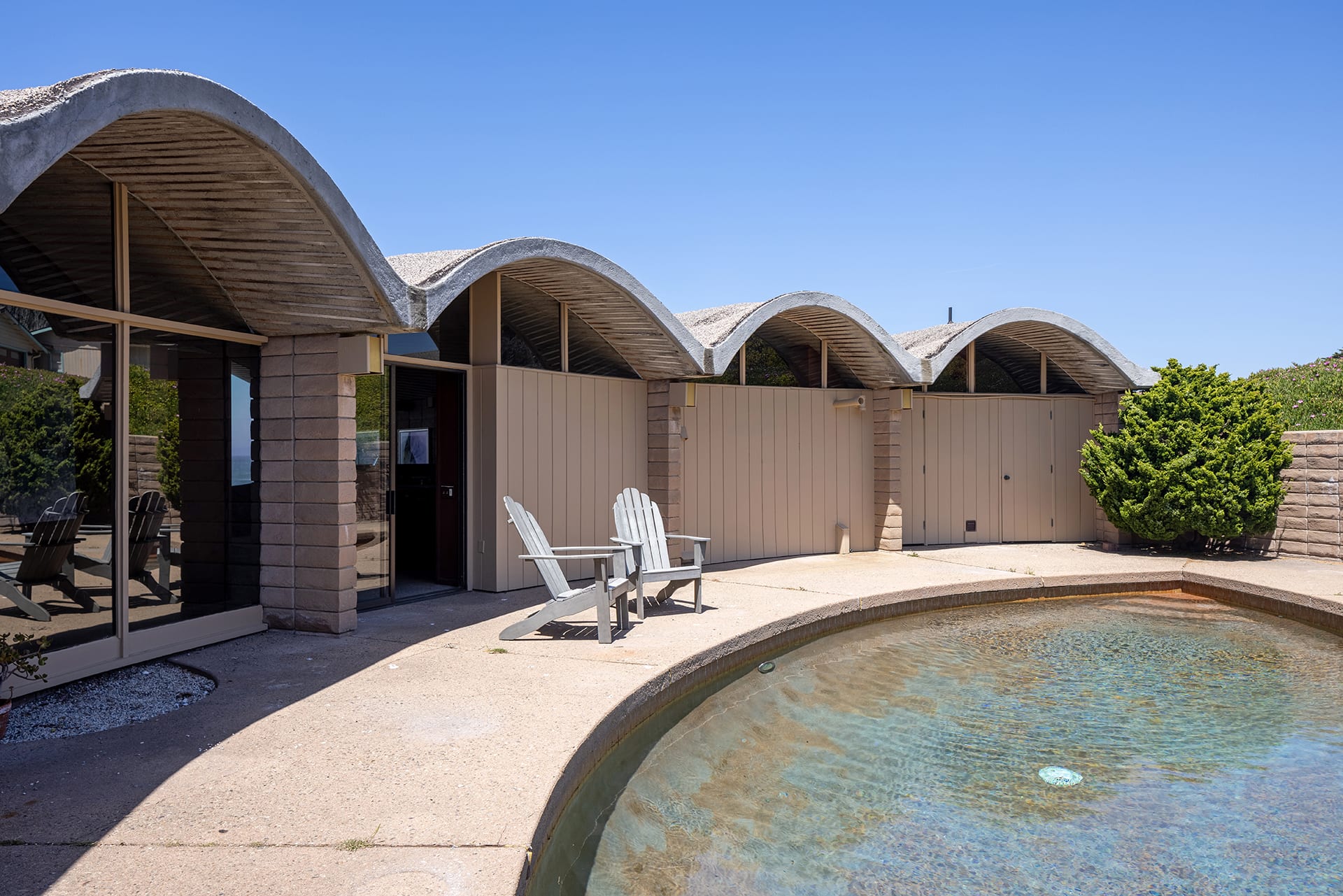 Pebble Beach Icon - Fanshell Beach House - 3137 17 Mile Drive