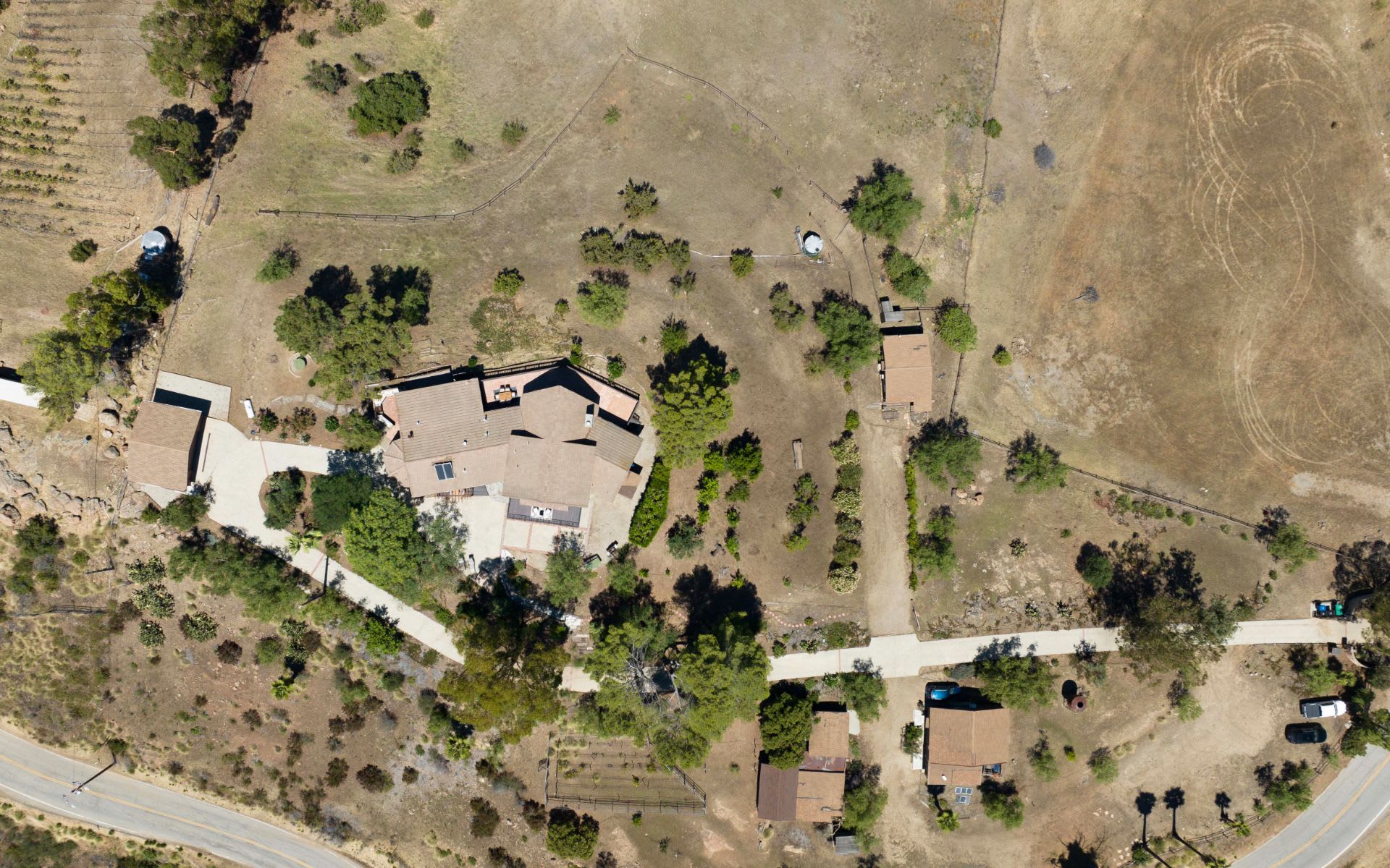 33007 Mulholland Hwy