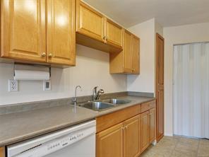 382 Burnside Rd