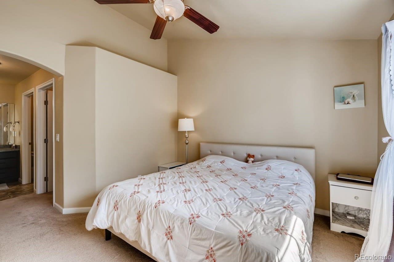 4925 Hahns Peak Dr. Unit 201