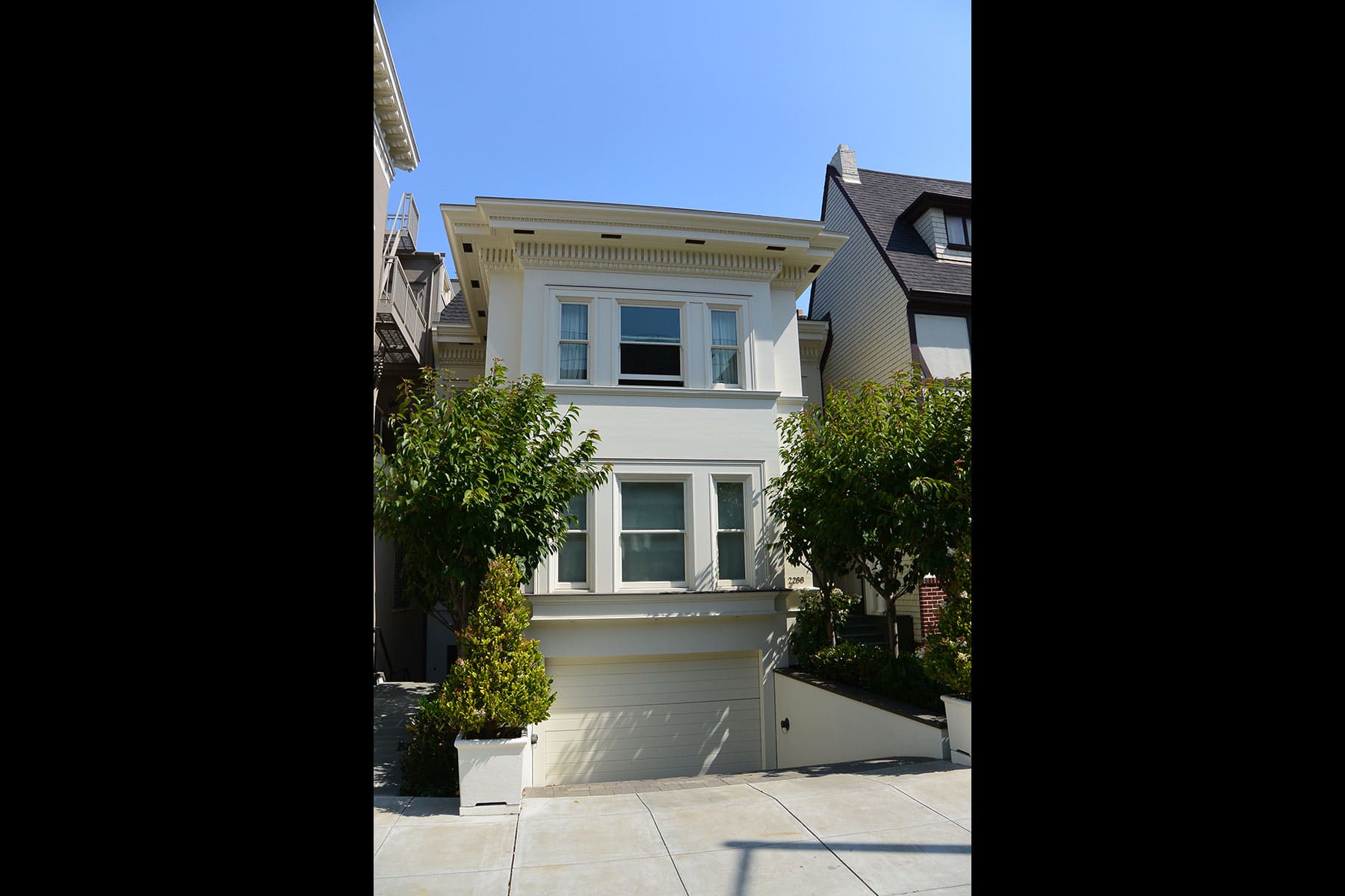 2266 Vallejo Street