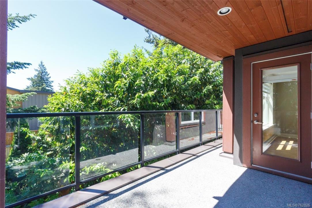 209-2717 Peatt Rd, Langford