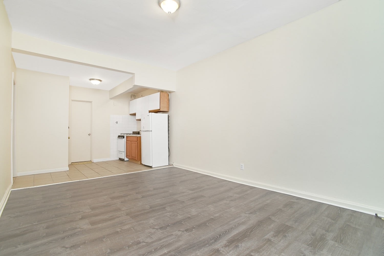 1055 2nd Ave, Unit 4CD