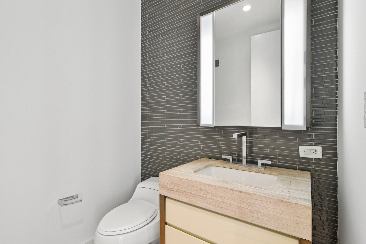 75 Wall Street, Apt 34K