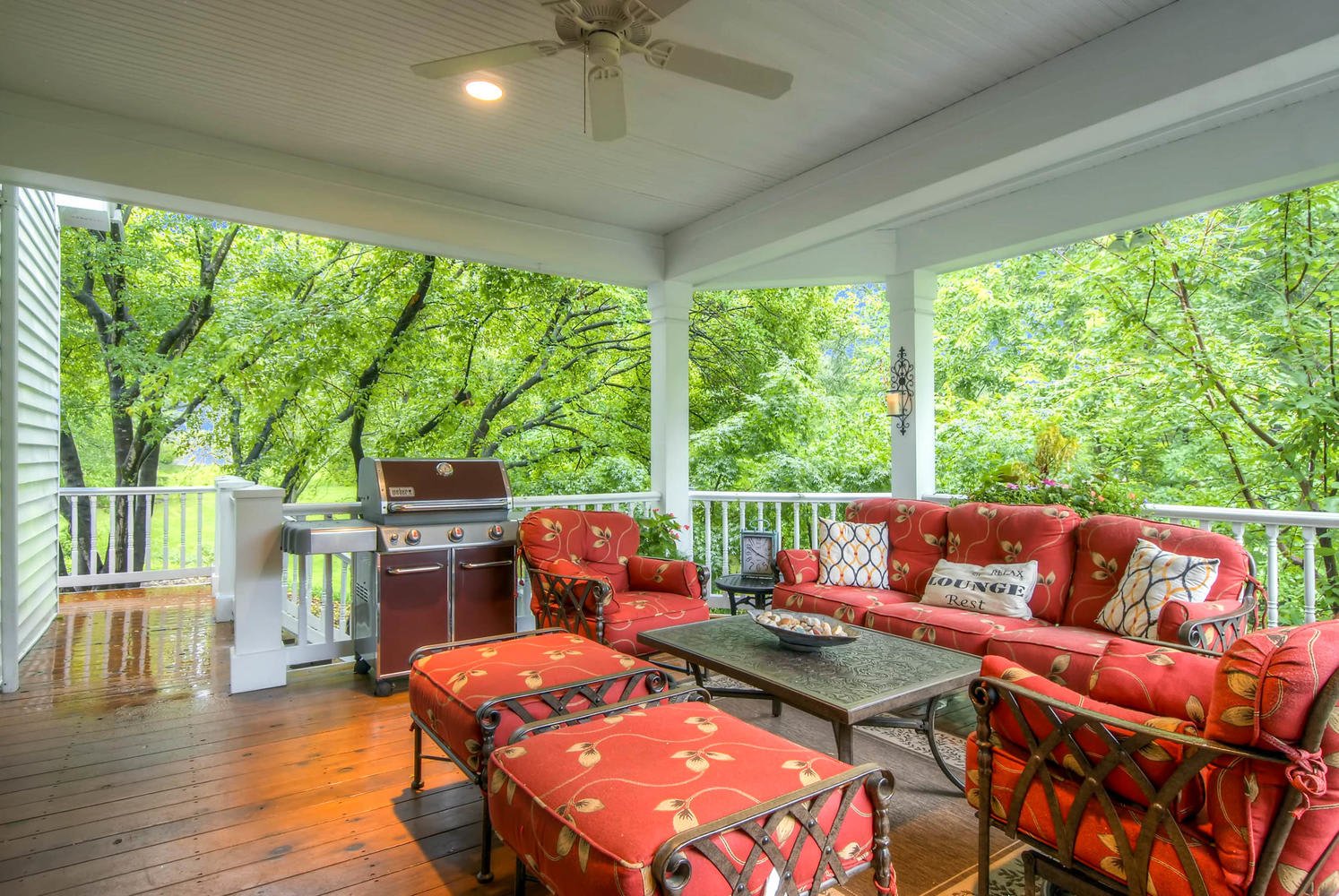 Southern Style, Reverse 2-Story Living with Pool