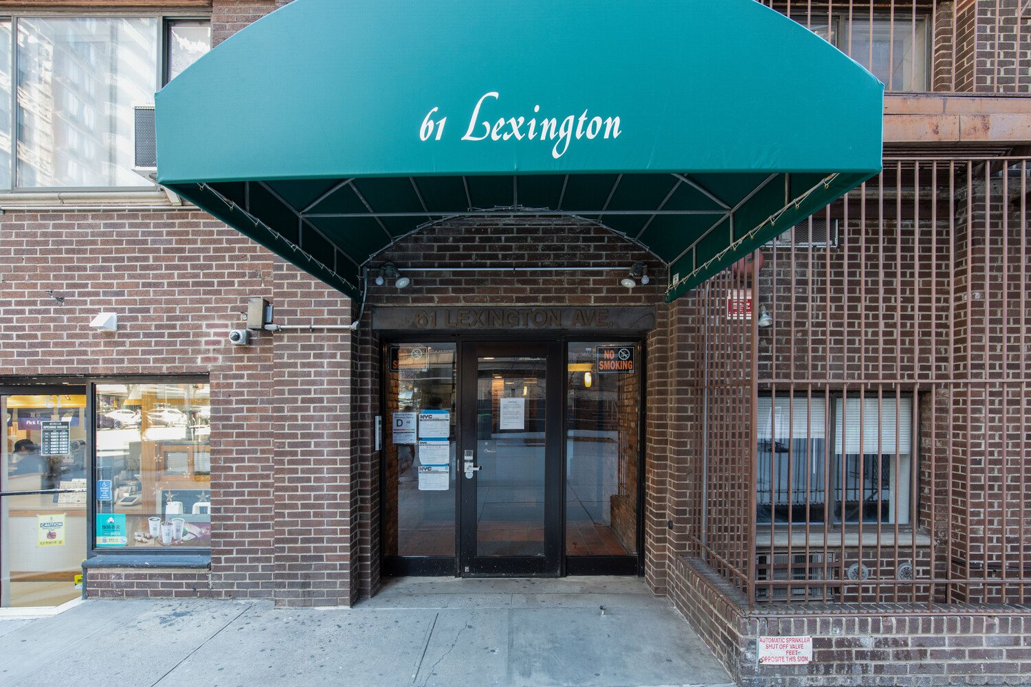 61 Lexington Avenue, Apt 2G
