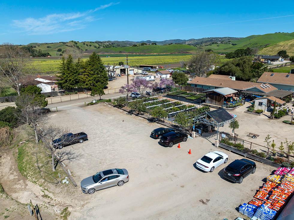 925 W Highway 246