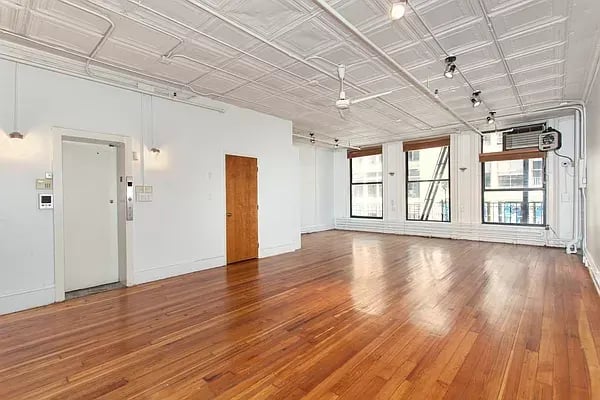 547 Broadway Unit: 3