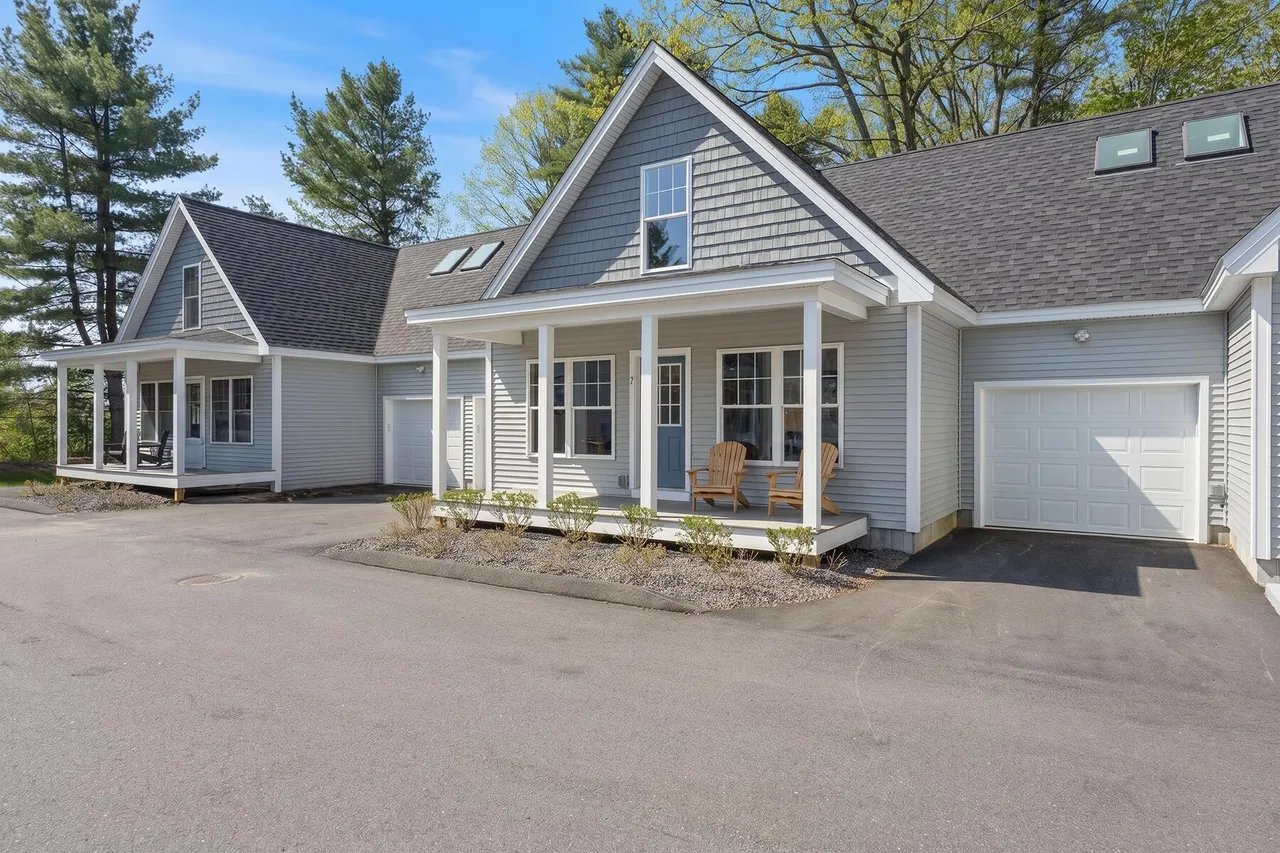 New Listing: 7 Apex Drive, 2, Westbrook, ME 04092 – $499,900