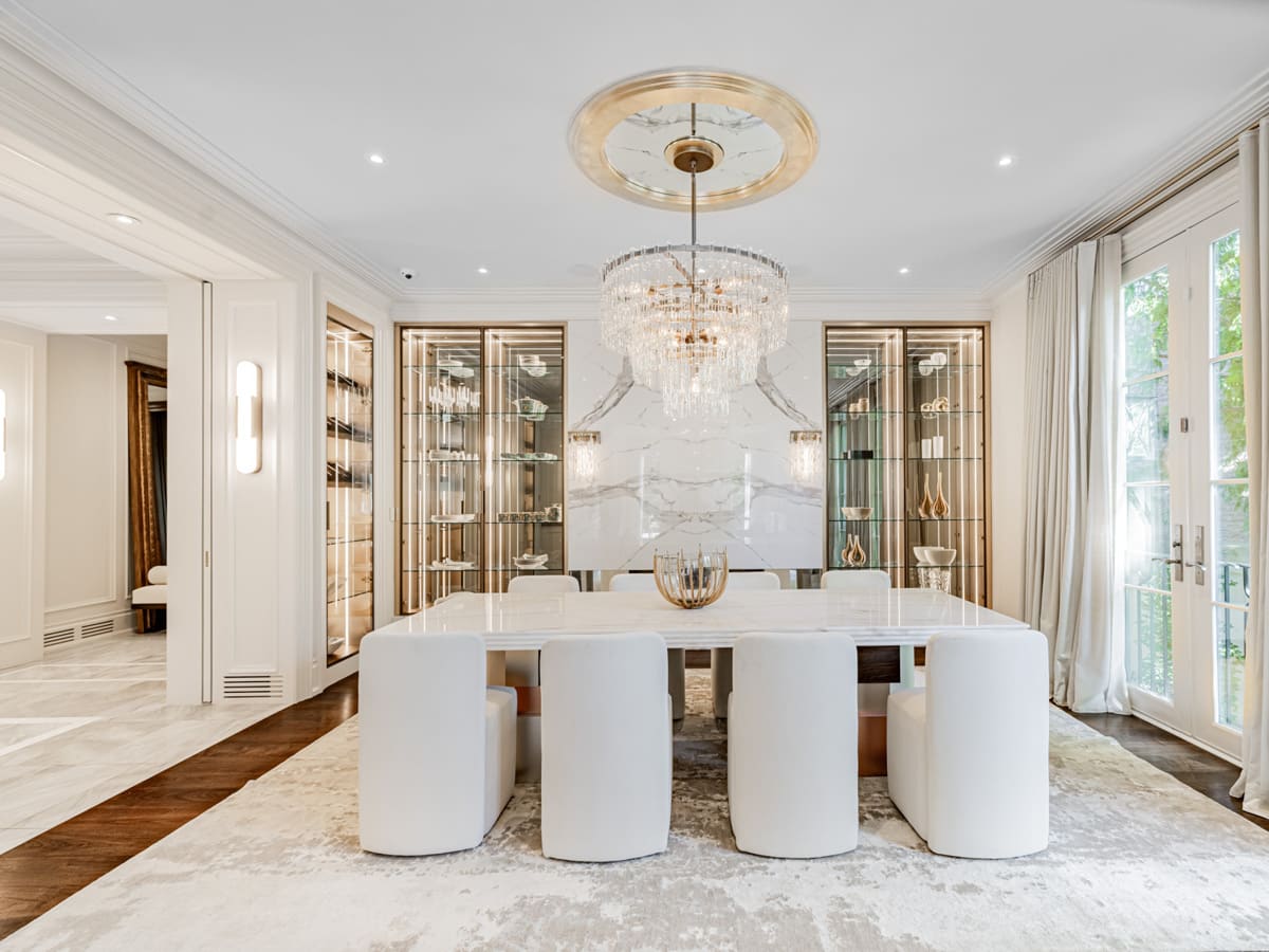A World Of Exclusive Modern Luxury 
