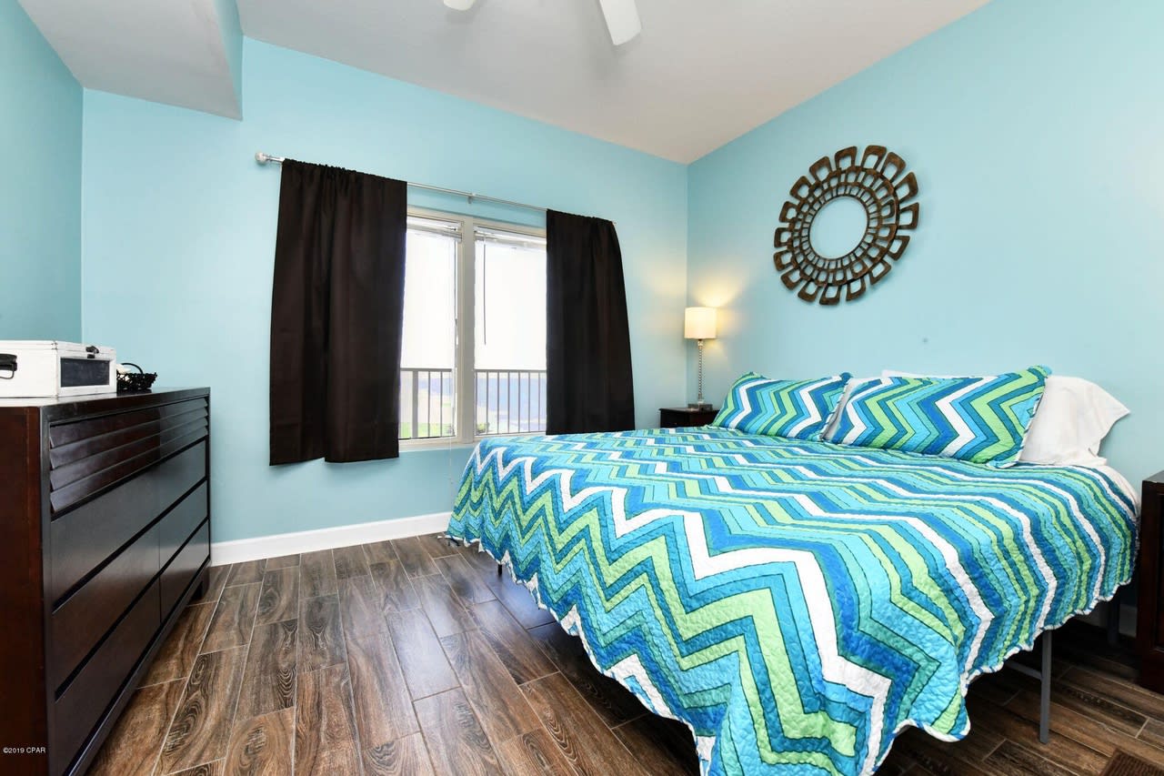 9900 S Thomas Drive Unit 1526