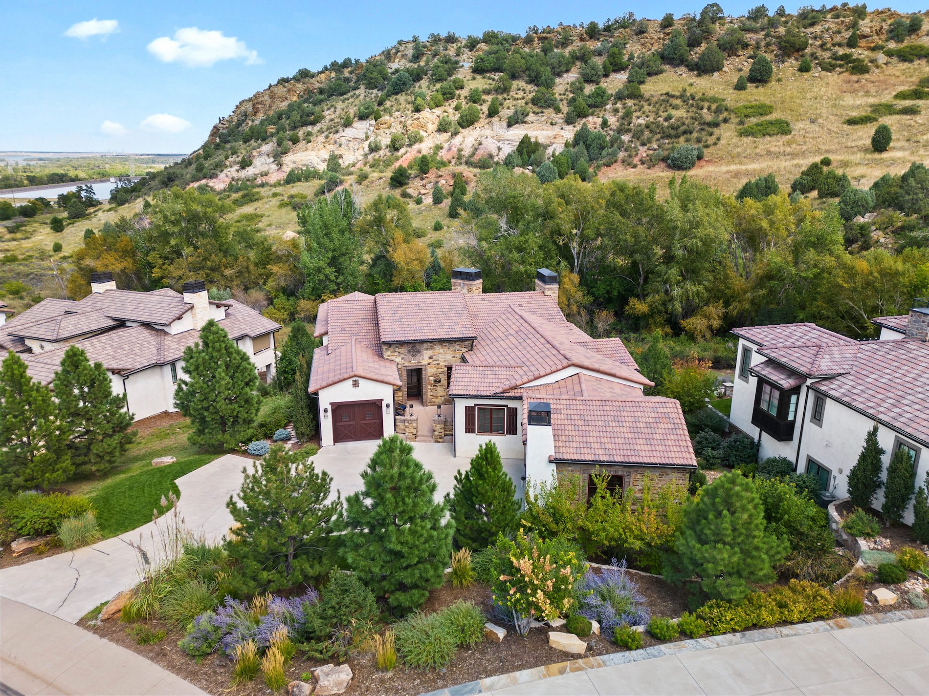 8342 Raphael Lane