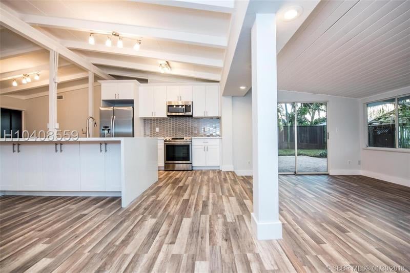 1519 SW 18th Ave