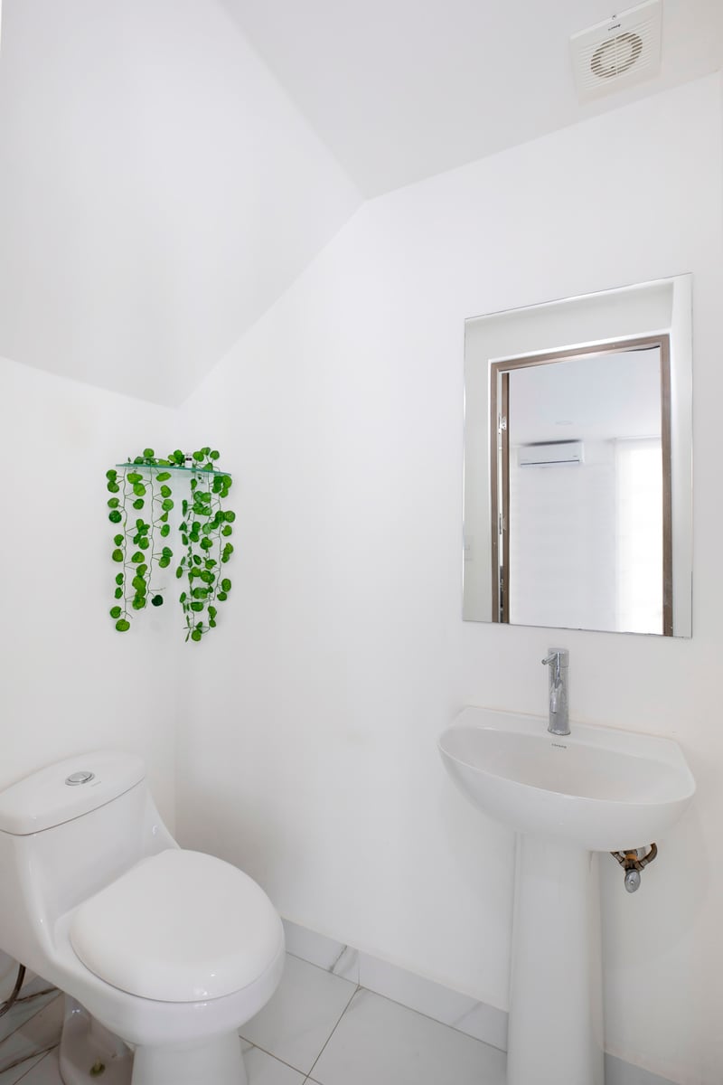 Private Pool Turnkey Condo, Santa Ana, San Jose