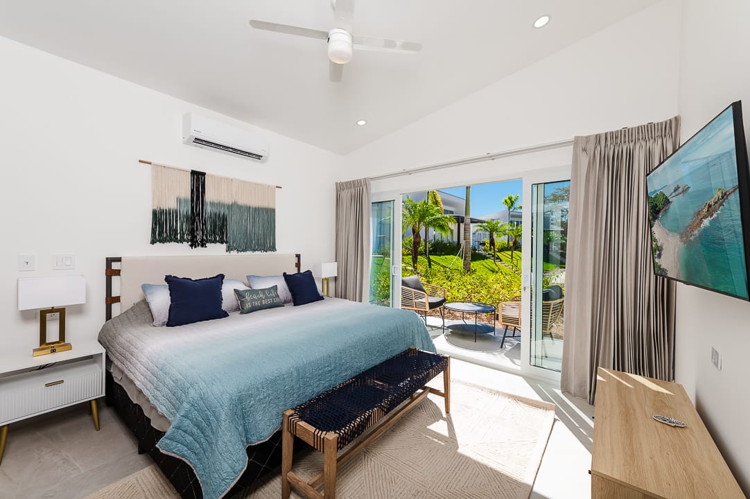 The Enclave | Ultra-Modern 3 Bedroom Villa Located Minutes From the Beach!