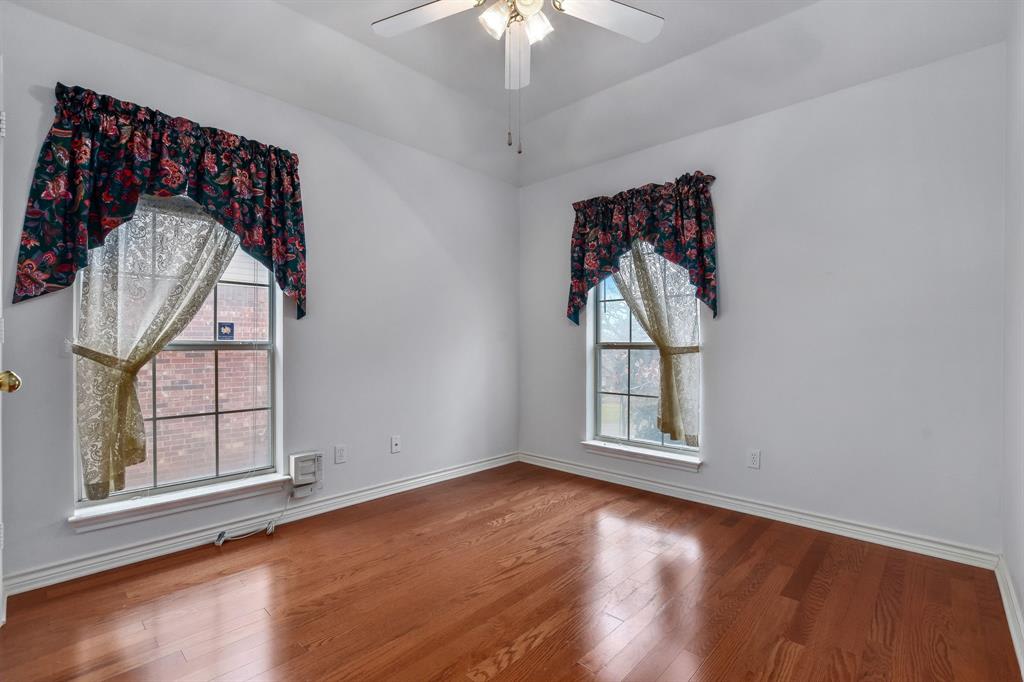 1417 Deer Trail