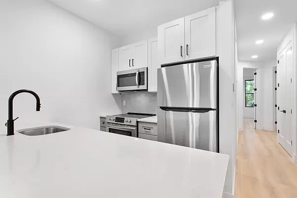 855 Grand Street Unit: 2