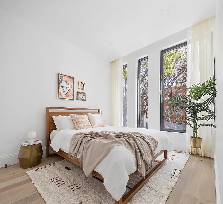 143 Powers St #3B