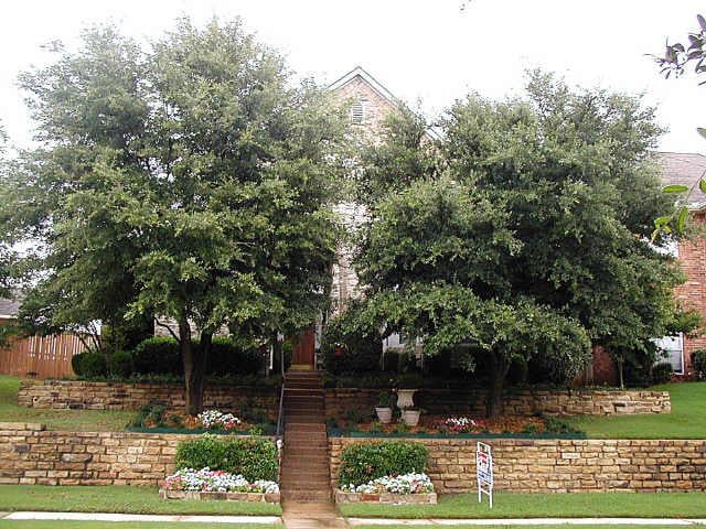810 Cheshire Dr