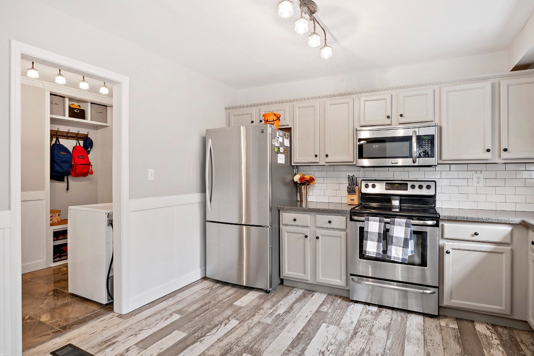 4375 Lynnecross Court