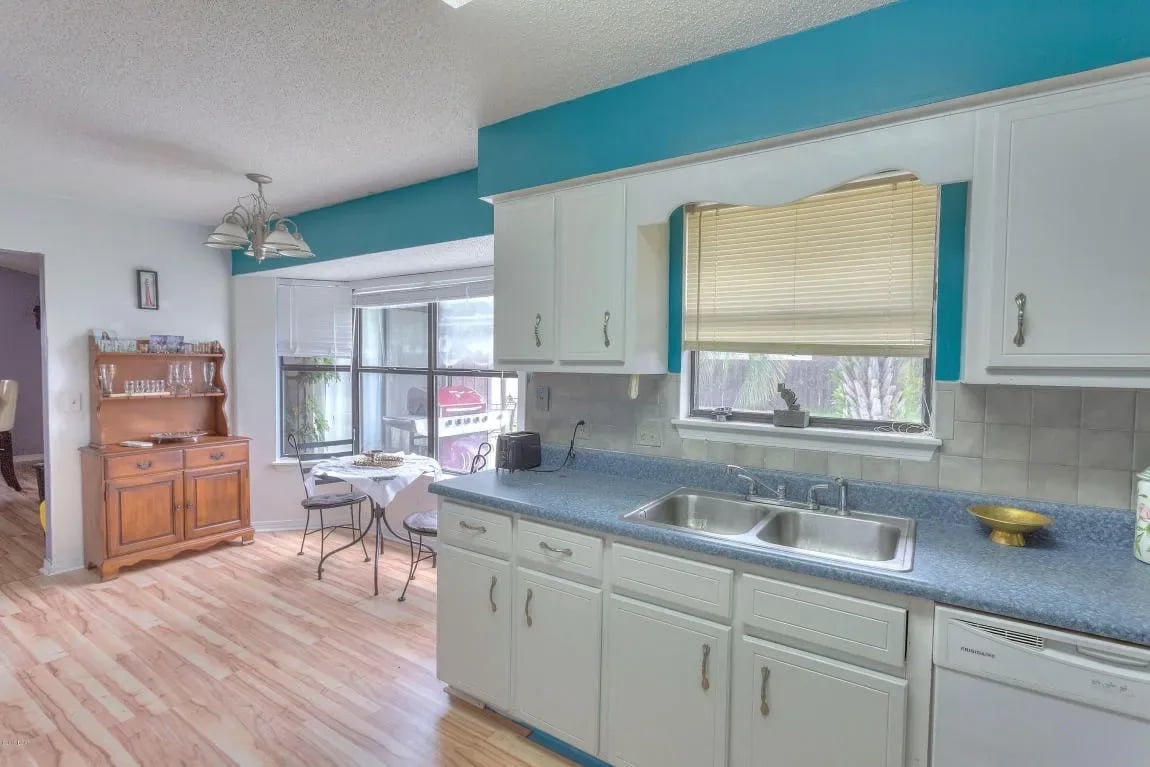 7506 MELODY Lane