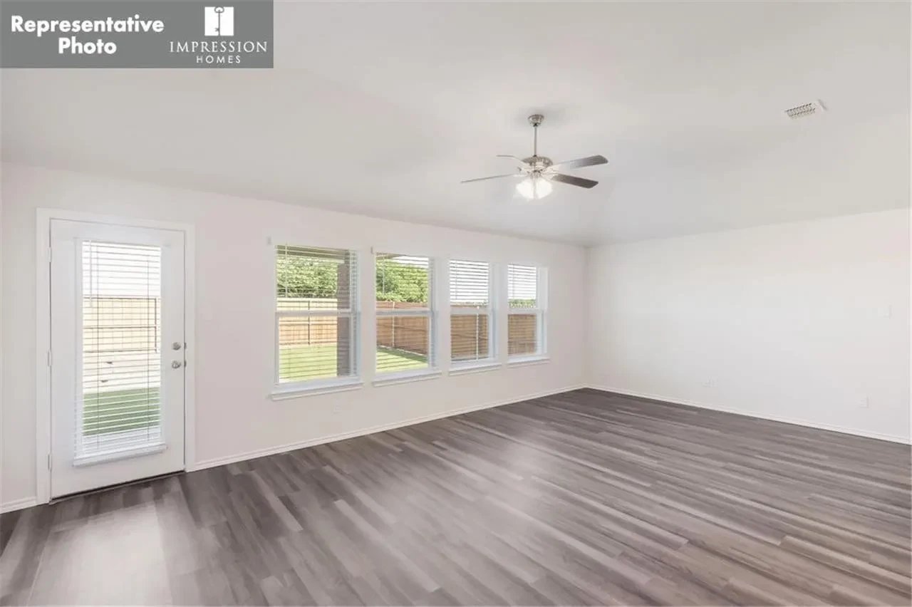 11524 White River Dr