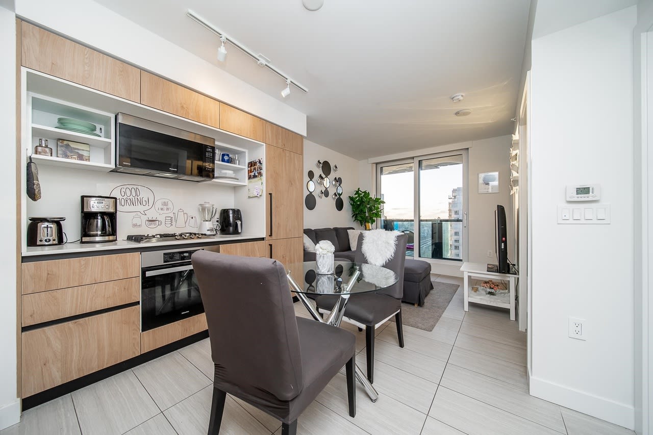 5058 Joyce St, #808