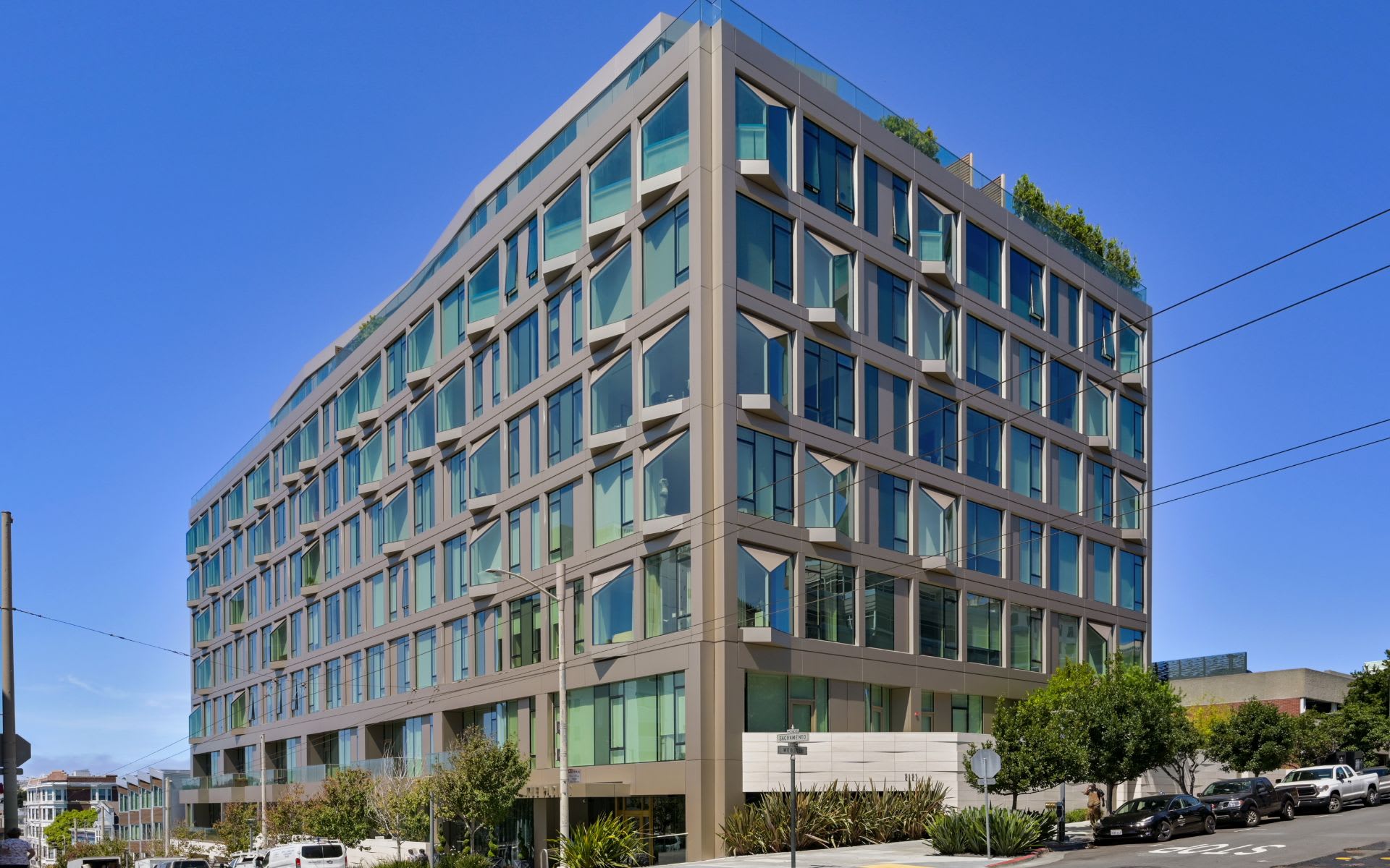 2121 Webster St #501
