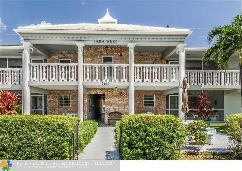 2109 NE 68th St Apt 203