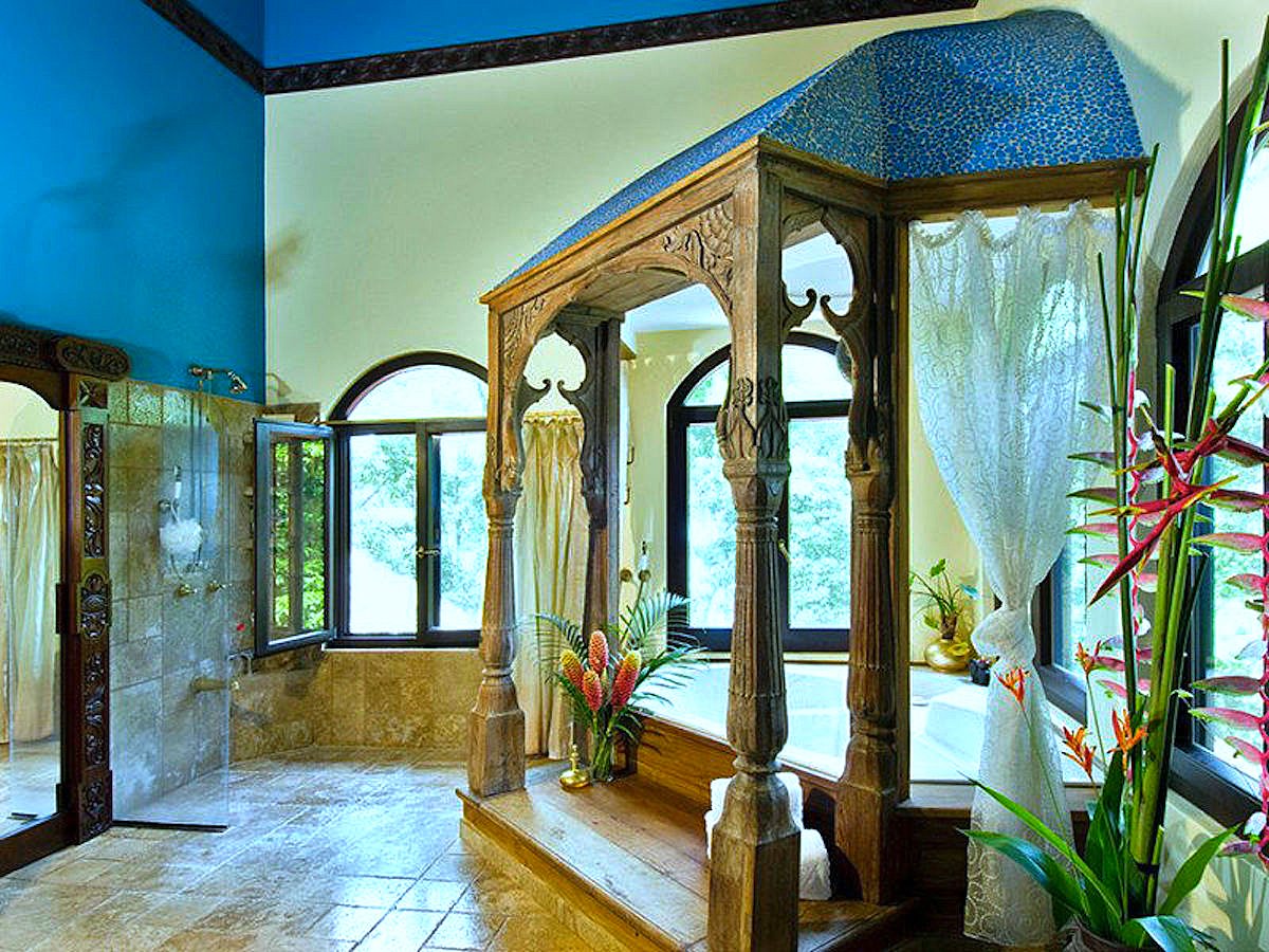 Cliffside Luxury Estate with Pool, Dominical, Puntarenas