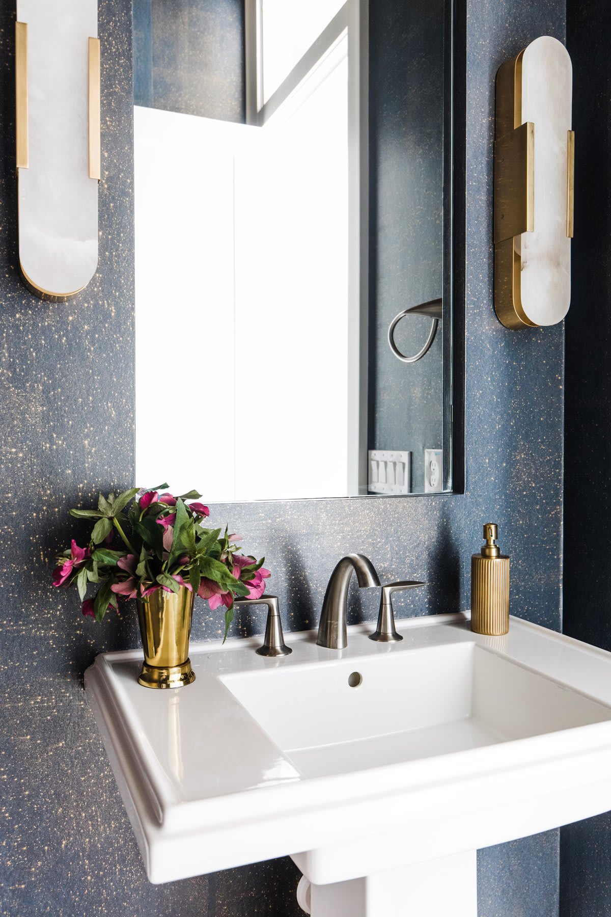 House Tour: East Meets West