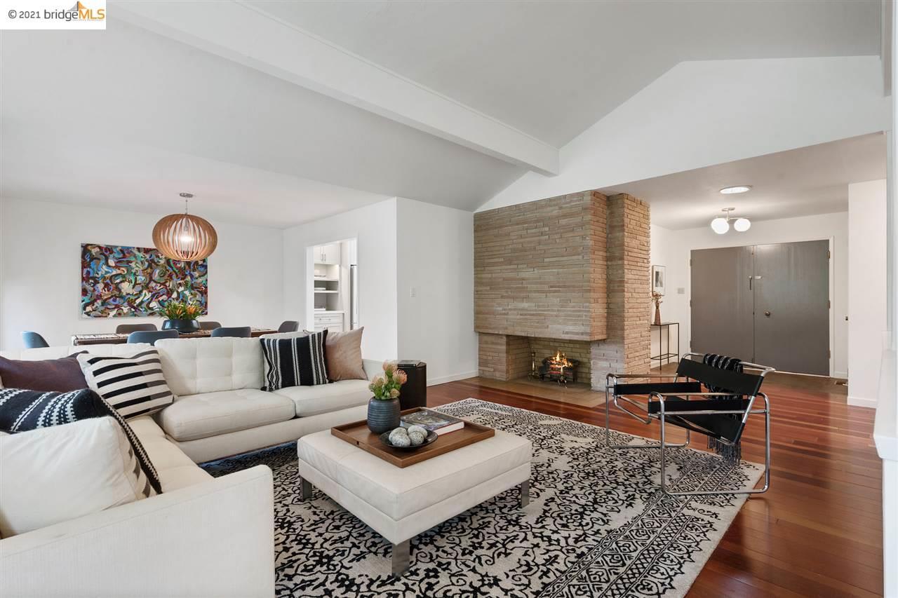 1011 Villa Nueva Dr