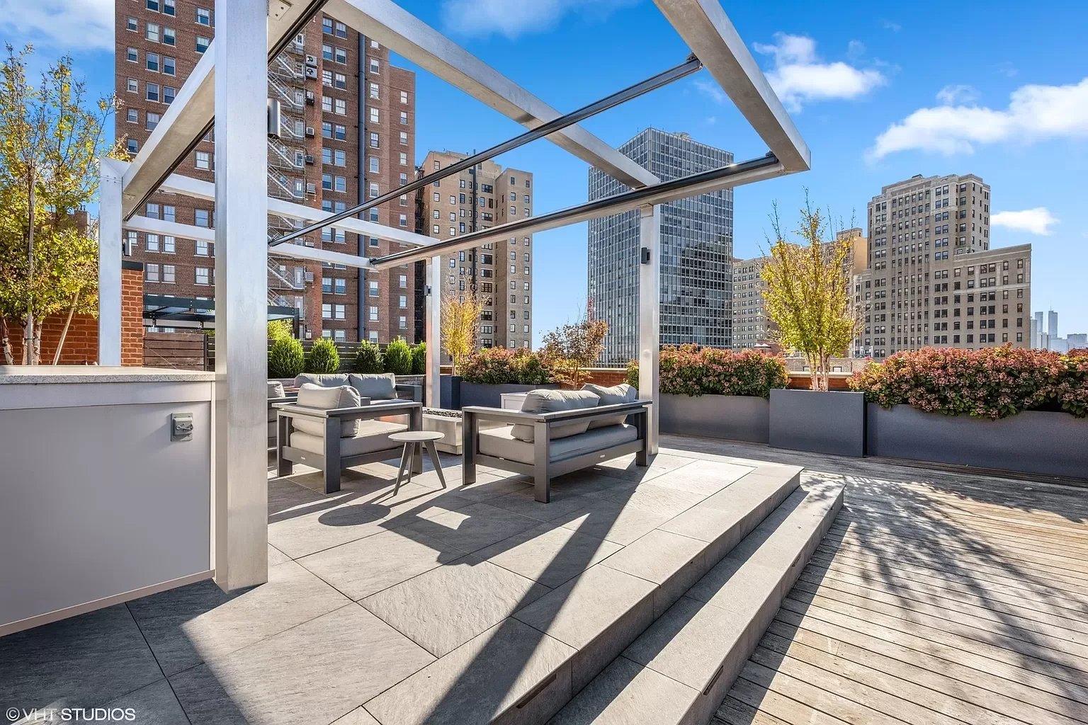 445 W Arlington, Unit 4W