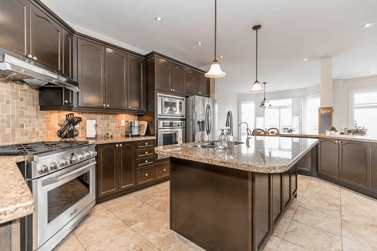 159 Ivy Jay Cres N