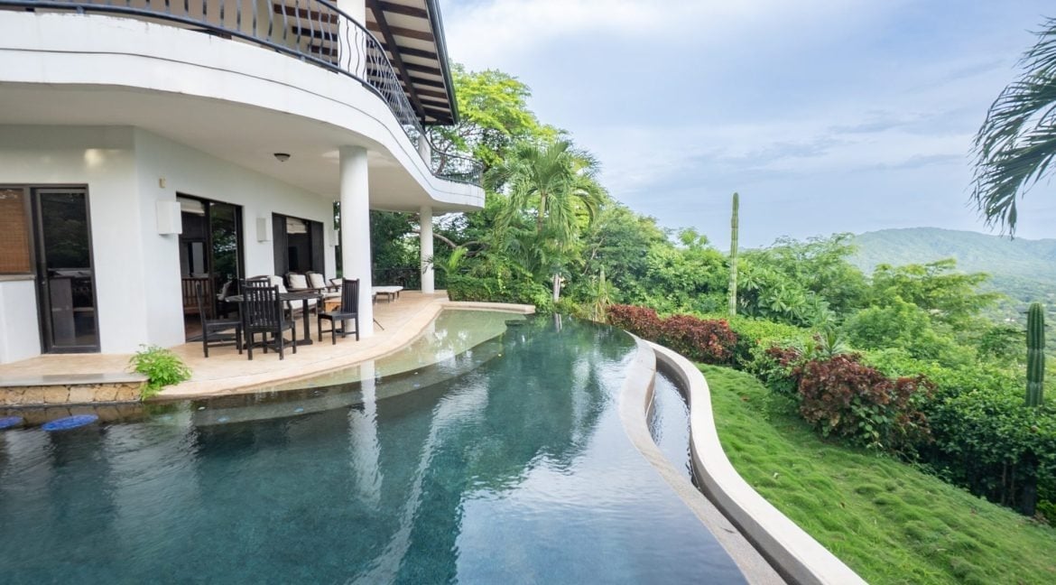Hacienda Style Infinity Pool Villa, Flamingo, Guanacaste