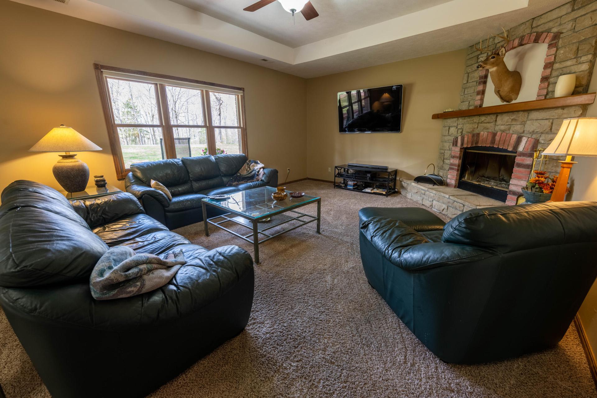 142 RED FERN DR