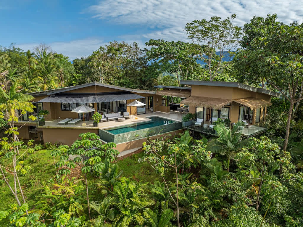 LUXURY 8 ACRE TROPICAL MASTERPIECE WITH VIEWS TO THE WHAIL TAI