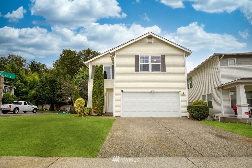 9562 187th Street Ct E