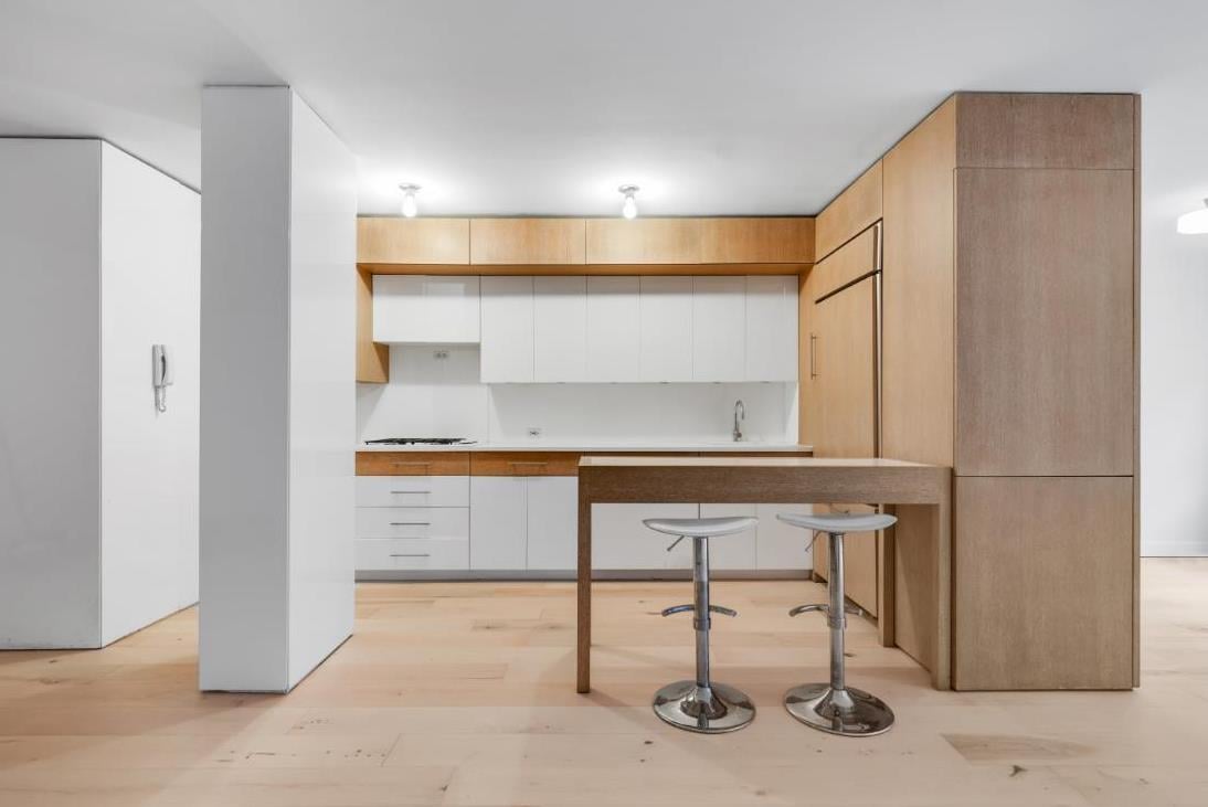 420 East 55th Street, Apt 8-P