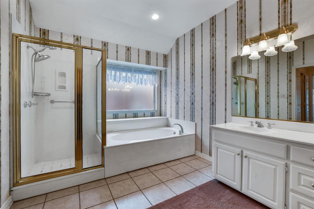1417 Deer Trail