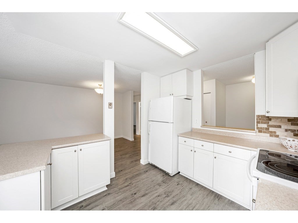 101-9149 Saturna Dr