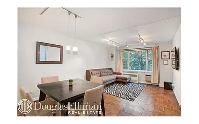 435 East 77th Street Unit: 1A