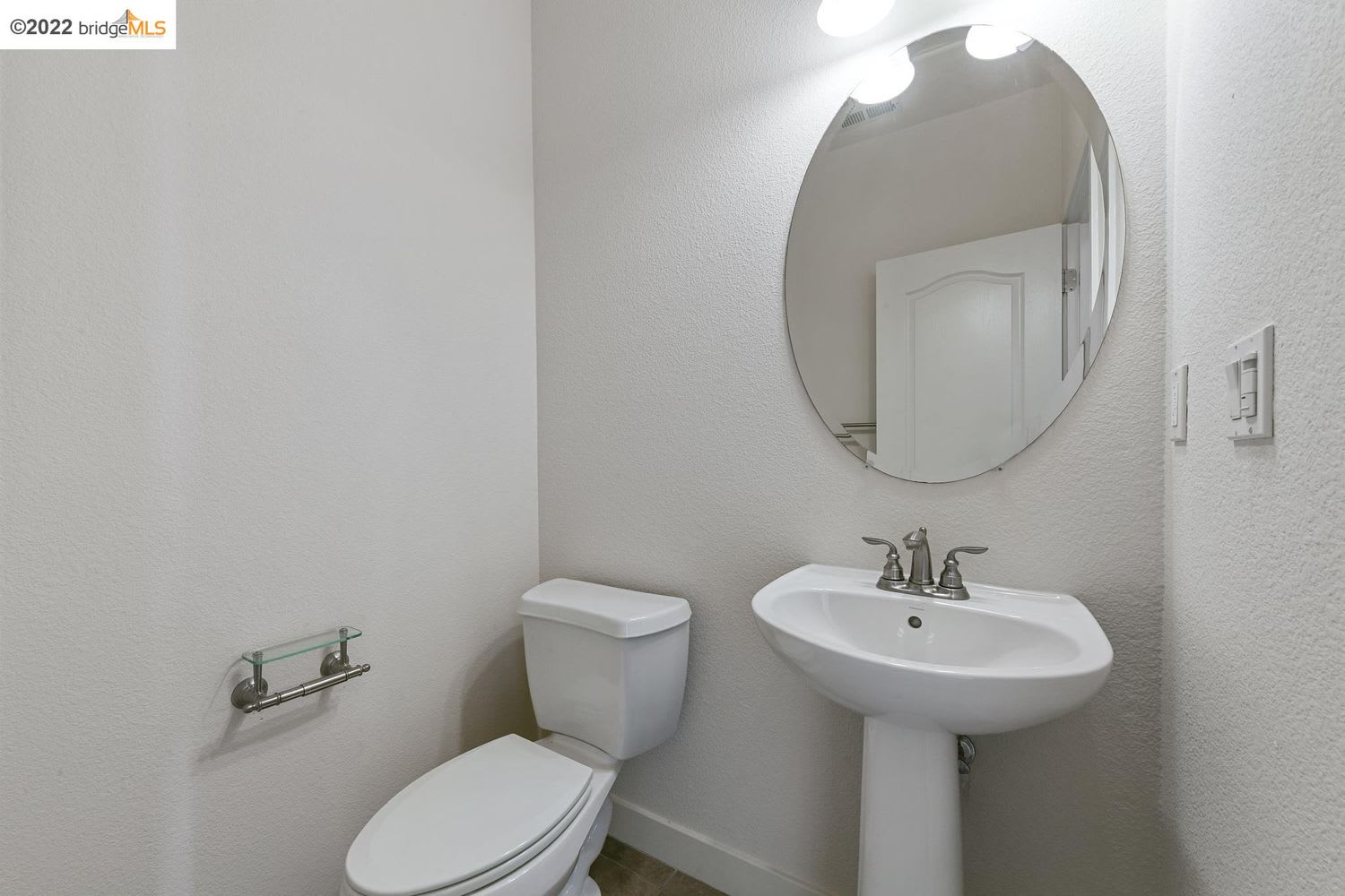 6415 Blue Rock Ct, Oakland, CA 94605