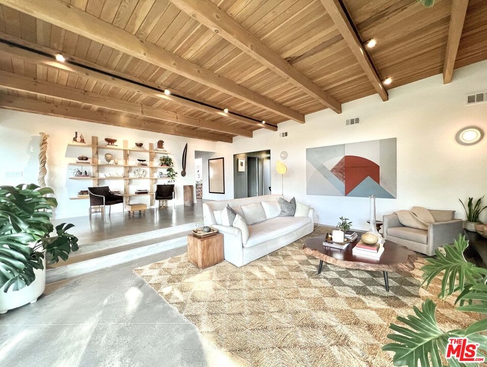 Luxe Luxe
