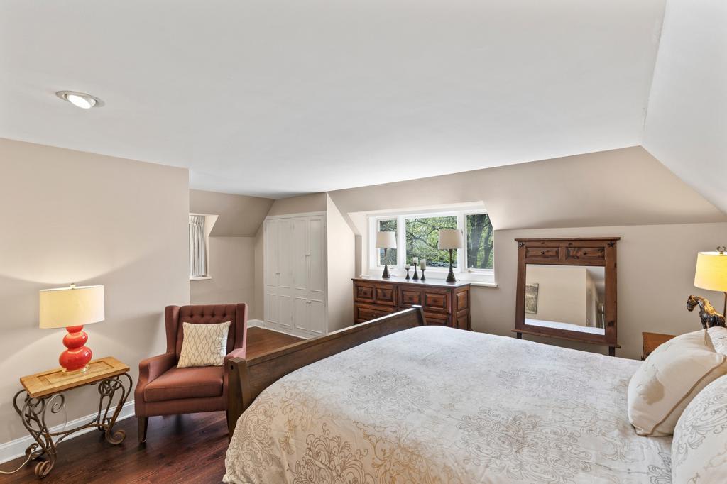 1628 W Old Mill Road