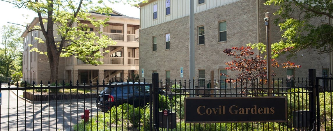 Covil Garden Condominiums