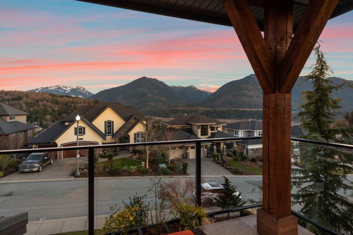 5375 Crimson Ridge