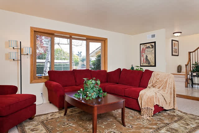 891 Spinosa Drive