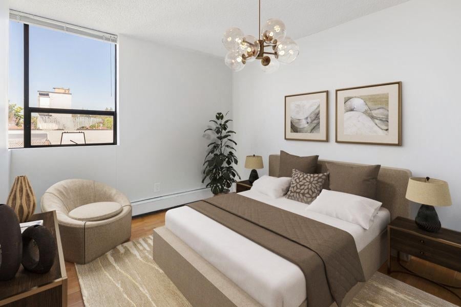 803-1737 Duchess Ave